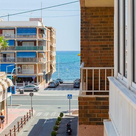 Apartamento Berry Playa Naufragos 또레비에하 외부 사진